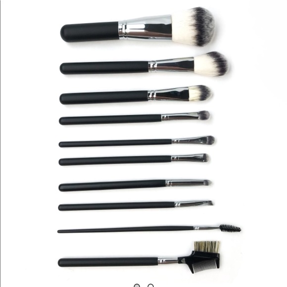 Crown 10 PC Designer Professional Set with Apron - Picture 3 of 4